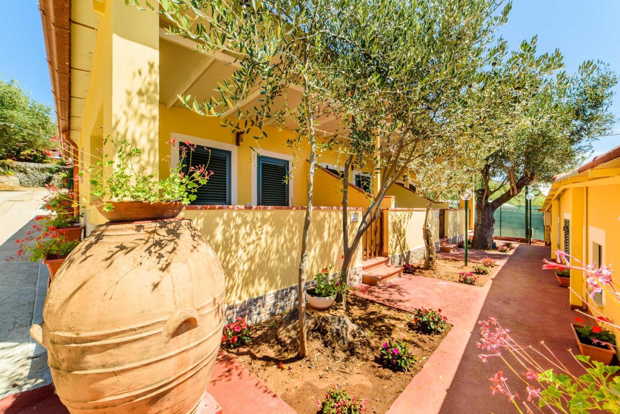 Villaggio Residence Pietra Grigia Marina di Camerota Exterior photo